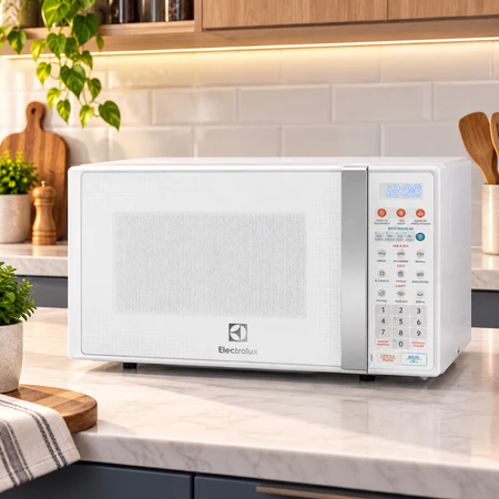 Micro-ondas Electrolux branco de 20 litros